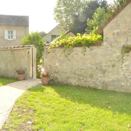 Au Coeur De Adam - Le Clos De LʼIsle-Adam