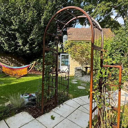 Oda ve Kahvaltı Au Coeur De Adam - Le Clos De 3*